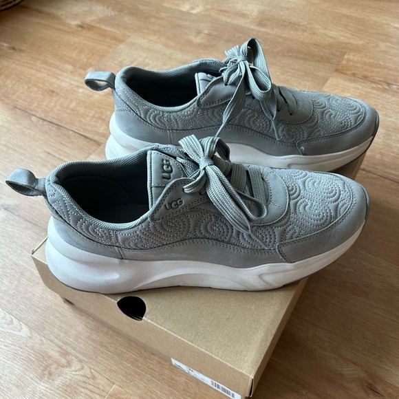 UGG LA Glide Logo Stitch sneakers - Picture 1 of 7